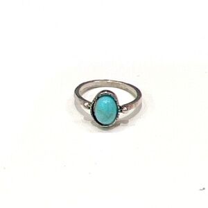 Simple Vintage Like Faux Turquoise oval Stone color Silver plated Ring